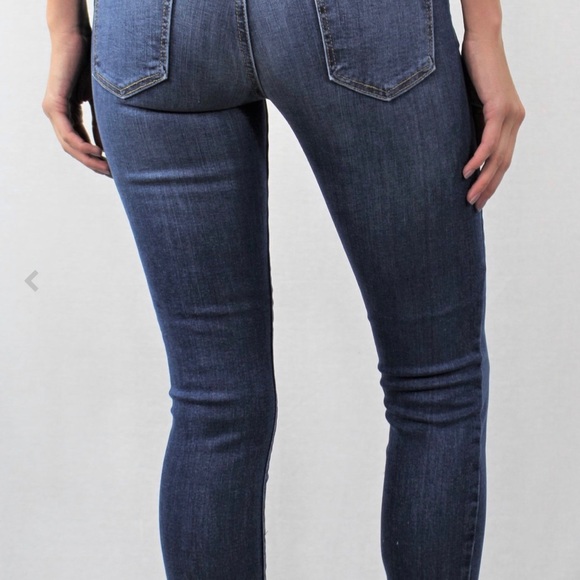 Distressed Jeans - Picture 2 of 4